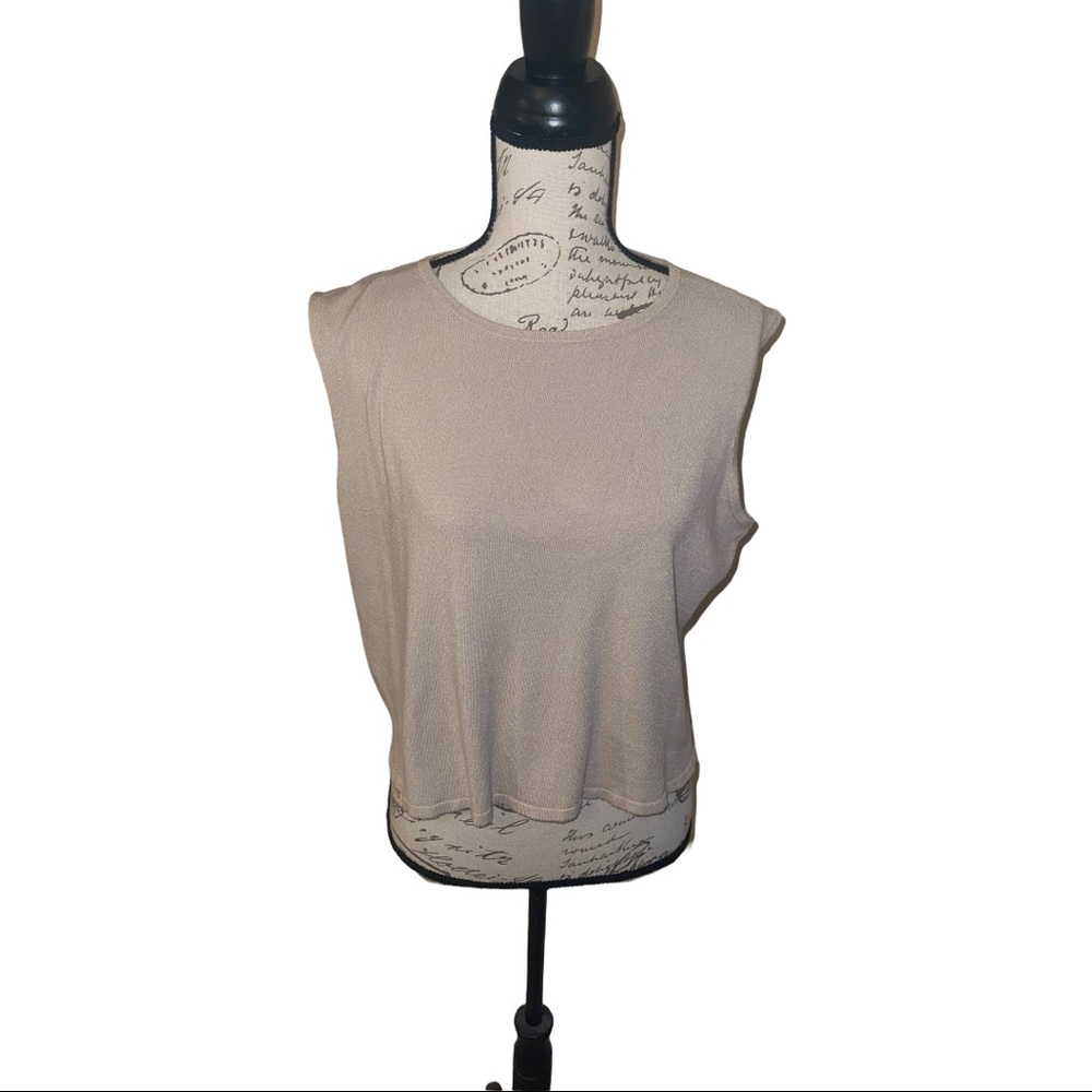 St. John Top